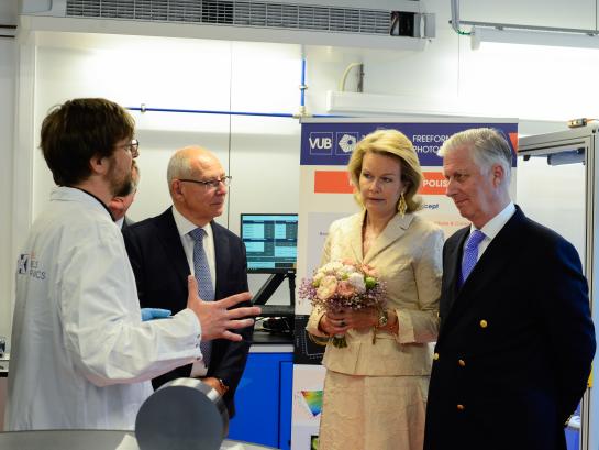 King Philippe and Queen Mathilde visit VUB photonic campus
