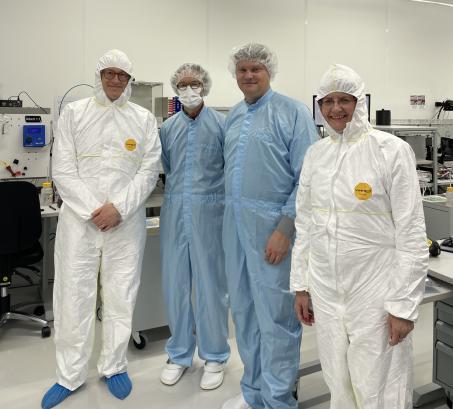 ohan Hanssens (WEWIS), Prof. Pascal Vanlaer (ULB), Prof. Tytgat (VUB), Rita Hauchecorne (WEWIS)