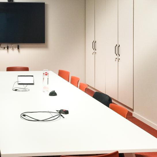BIB_meeting room
