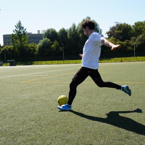 Skinetix sportswear in action