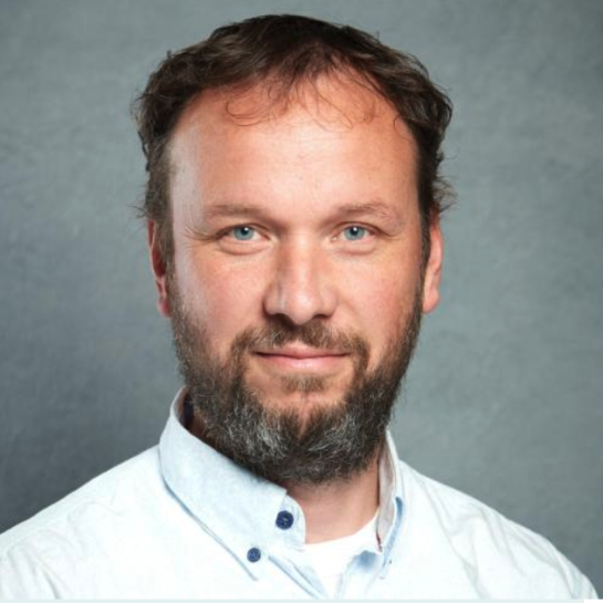 Daniel Van Nieuwenhove.