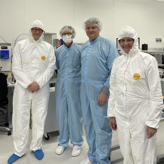 ohan Hanssens (WEWIS), Prof. Pascal Vanlaer (ULB), Prof. Tytgat (VUB), Rita Hauchecorne (WEWIS)